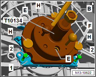 Removing and installing sealing flange on gearbox side
