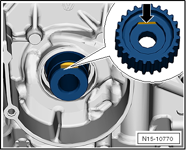 Removing and installing sealing flange on pulley end