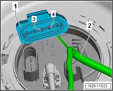 Checking operation and power supply of fuel pump