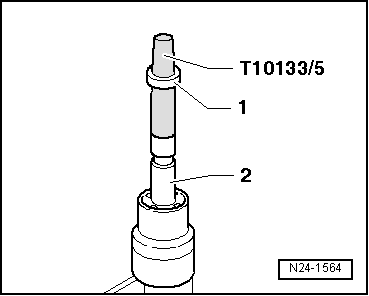Removing and installing injectors
