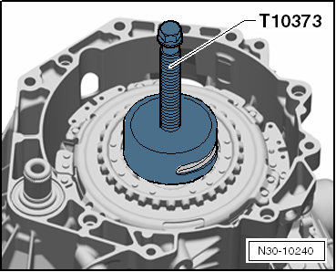 Removing dual clutch
