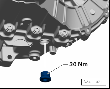 Removing and installing mechatronic unit for dual clutch gearbox -J743