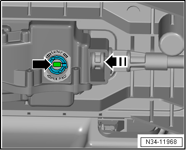 Removing and installing selector lever cable, manufacturer ZF