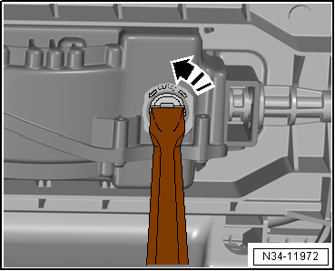 Removing and installing selector lever cable, manufacturer ZF