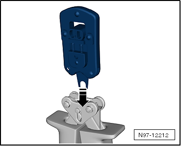 Preparing fibre optic cable