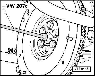 Renewing needle bearing in crankshaft