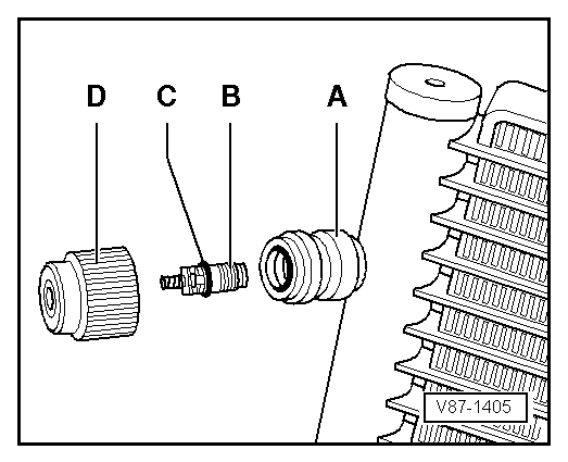 Evacuation and charging valve with Schrader valve
